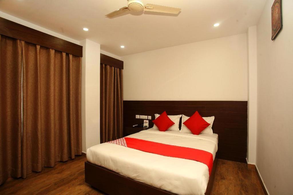 Oyo 525 Hotel Aloka Inn Rummindei Dış mekan fotoğraf
