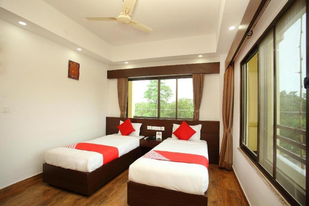 Oyo 525 Hotel Aloka Inn Rummindei Dış mekan fotoğraf