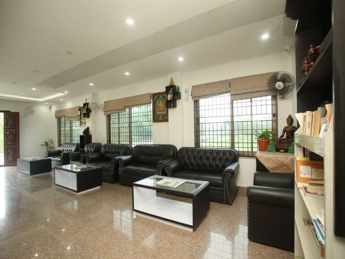 Oyo 525 Hotel Aloka Inn Rummindei Dış mekan fotoğraf